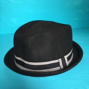 Urban Outfitters Black Wool Fedora L/XL